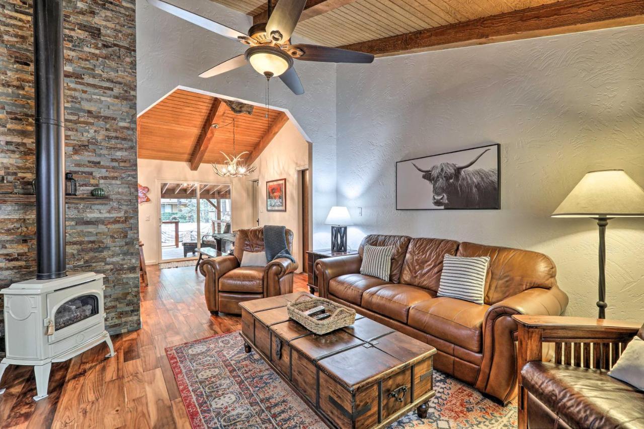 Pet-Friendly Munds Park Cabin With Hot Tub And Patio Ngoại thất bức ảnh